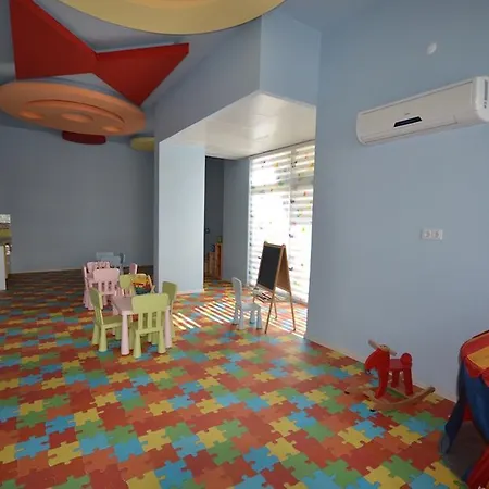 Emerald Park Studio D-4 Apartamento