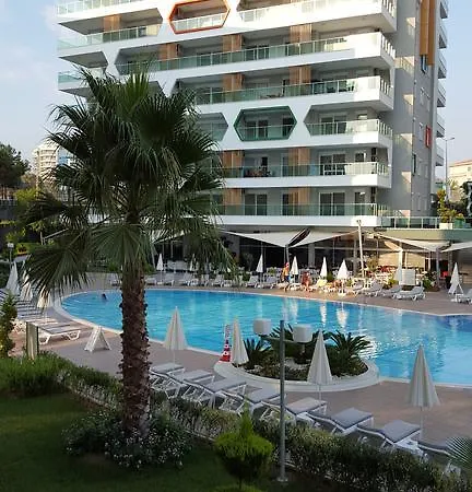 Emerald Park Studio D-4 * Avsallar